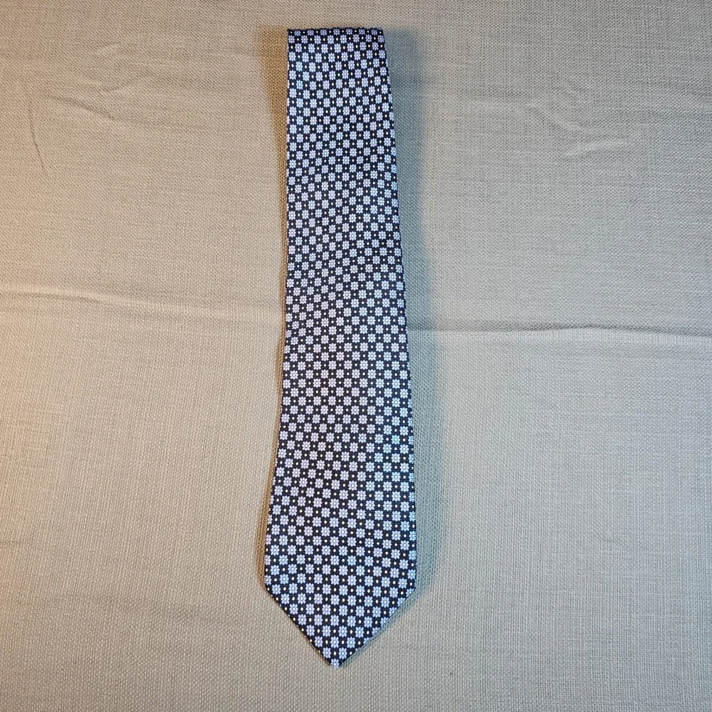 Lands'‎ End Men's Necktie Blue Floral Flowers Handsewn USA Imported Fabric
